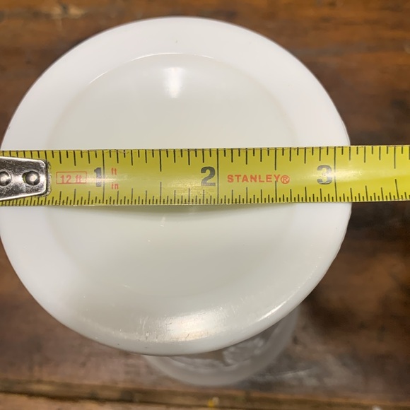 60’s INDIANA COLONY MILK GLASS GRAPE HARVEST VASE - Picture 7 of 9